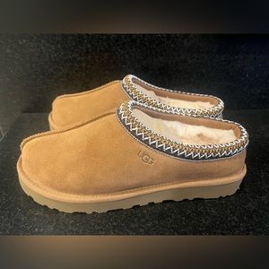 NIB UGG Women’s Tasman Slippers Size 8 Chestnut NWT 5955-CHE ~ SHIPS FAST ~